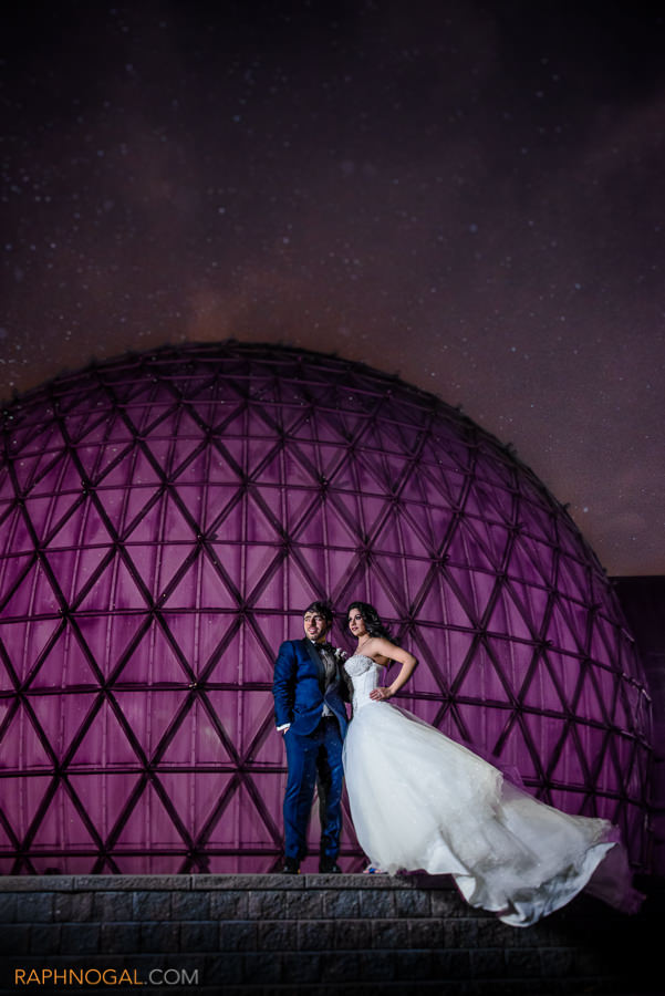 bride and groom at atlantis pavilion dome