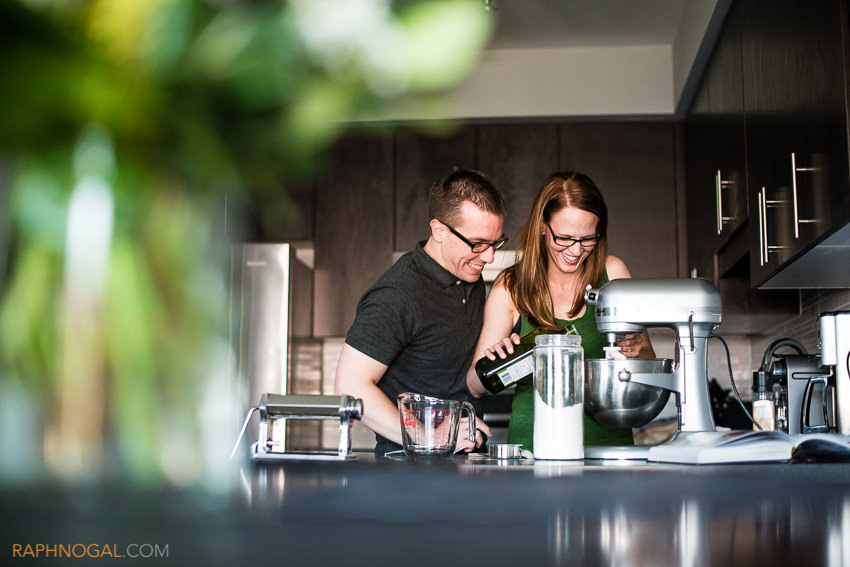 at-home-cooking-engagement-photos-1