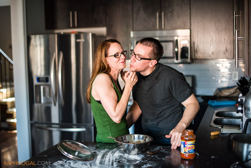 at-home-cooking-engagement-photos-6