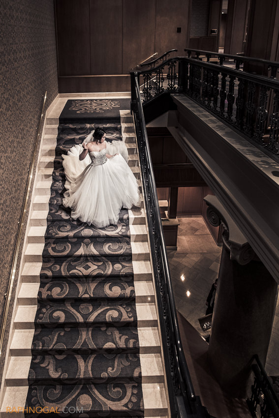 13-bride on stairs at king edward hotel